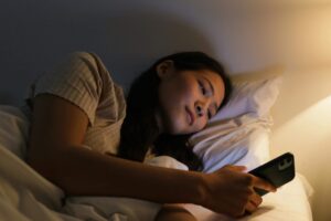 limit screen time to help insomnia naturally in Scottsdale.